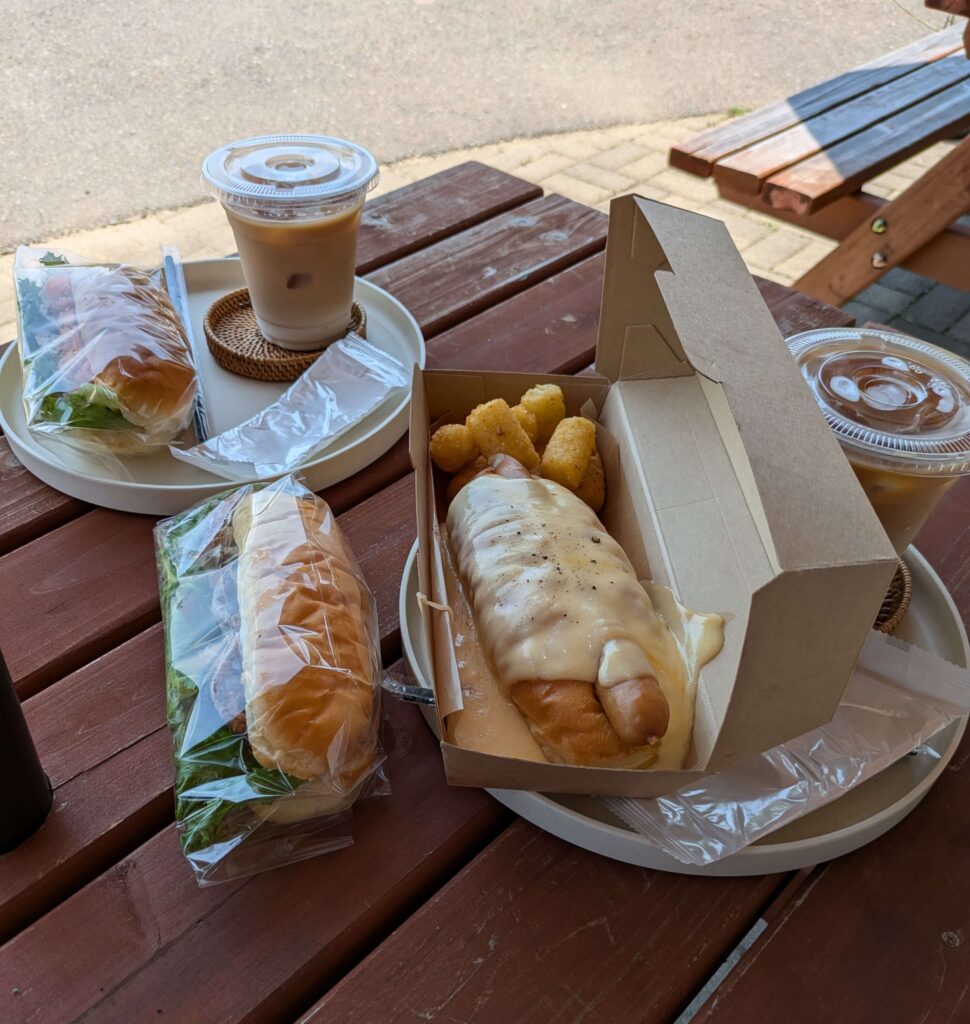 04-2-recolon-set-latte-3breads